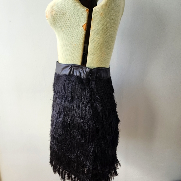 J.O.A. Los Angeles Fringe Mini Skirt Sz M - Picture 4 of 8